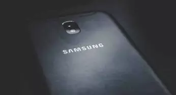 Hemat Memory Internal dengan Menghapus Aplikasi Bawaan Samsung